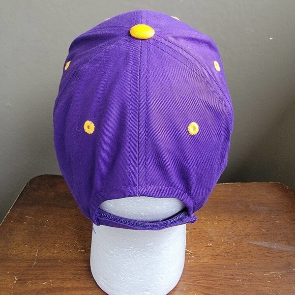 Captivating Headgear NCAA LSU Tigers Baseball Cap Hat Purple Strapback - Picture 4 of 10